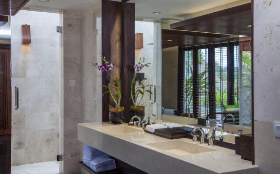 Bathroom di Sanctoo Villa Bali