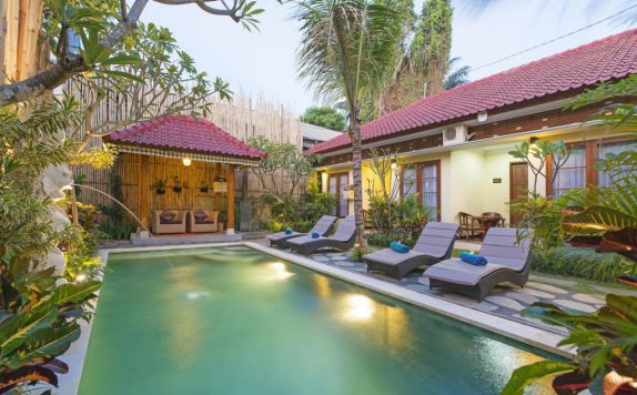 Pool di Sandat Bali Ubud Guest House