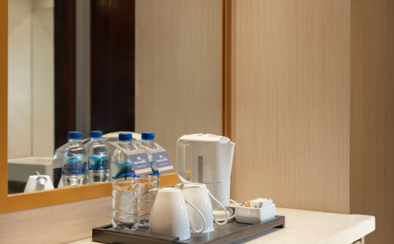 Tea / Coffe Maker di Santika Premiere Gubeng