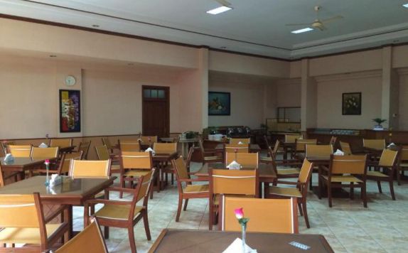 restaurant di Azana Sapta Nawa Resort 1