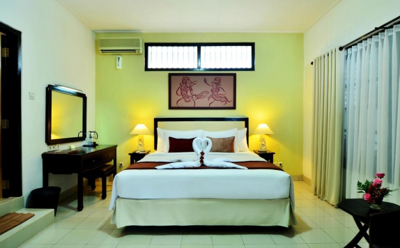 Guest Room di Sarinande Beach Inn