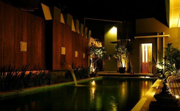 swimming pool di Savali Hotel Padang