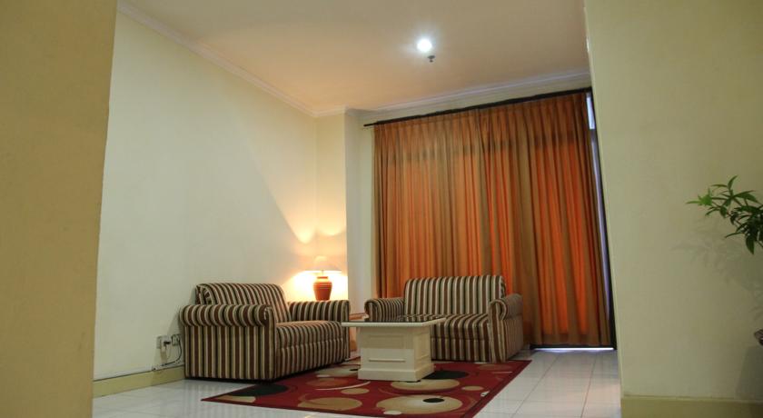 Interior Guest Room di Sejahtera Family Hotel & Apartement