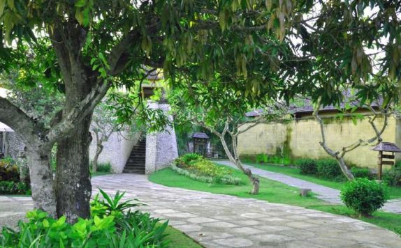 garden di Sekar Nusa Villas
