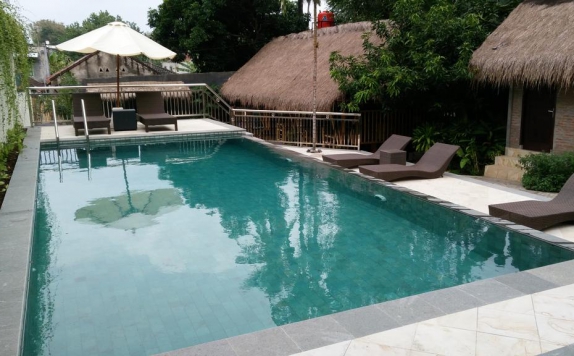 Outdoor Pool Hotel di Senggigi Cottages Lombok