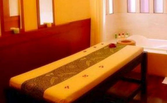 spa di Serela Riau Bandung Hotel
