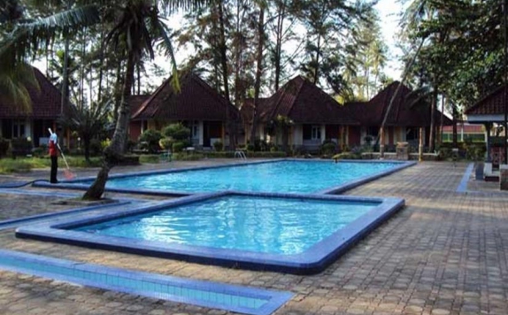 Swimming Pool di Serrata Terrace Hotel