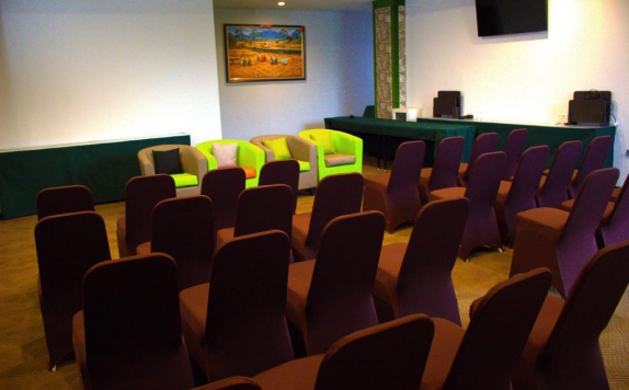 Conference Room di Sevensix