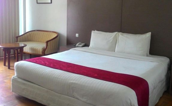 Deluxe Double Bed di Sinabung Hotel
