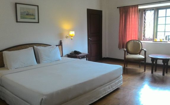 guest room di Sinabung Hotel