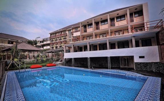 Swimming Pool di Spencer Green Hotel