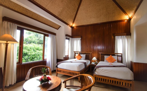 Tampilan Bedroom Hotel di Sri Phala Resort and Villa