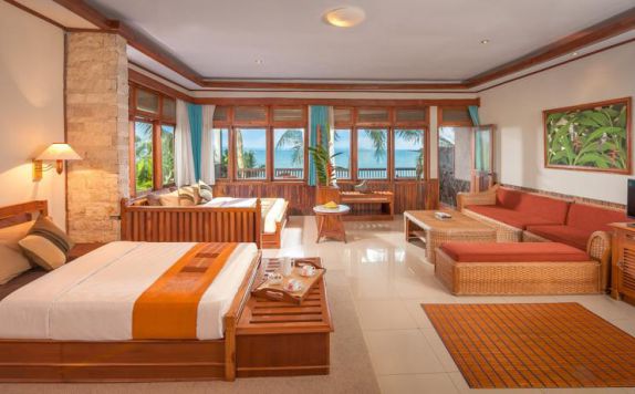 di Sunrise Beach Hotel Pengandaran