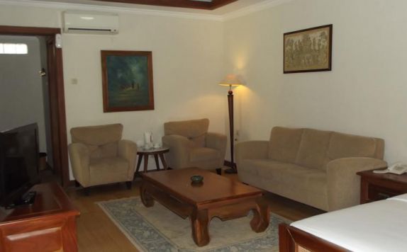 di Sunrise Beach Hotel Pengandaran