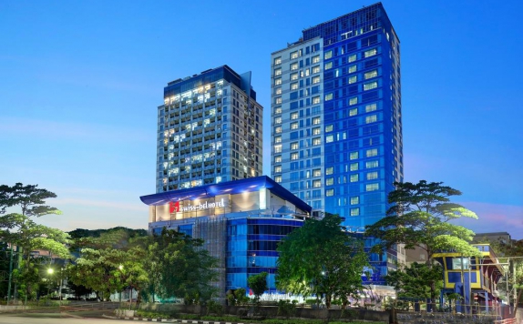 Front View di Swiss-Belhotel Mangga Besar Jakarta