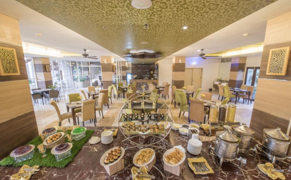 Food and Beverages di Syariah Hotel Solo