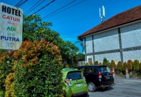 Catur Adi Putra by Shailendra