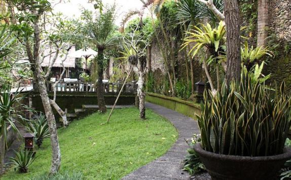 Taman di Taman Sakti Bali Resort