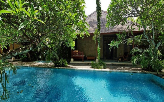 Swimming Pool di Taman Suci Suite & Villas