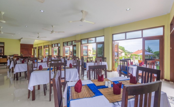 Restaurant di Taman Surgawi Resort and Spa (Formerly Taman Ujung Resort and Spa)