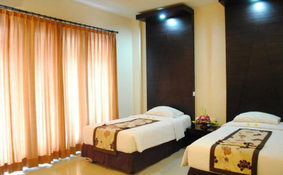 guest room twin bed di Taman Tirta Ayum Pool and Mansion