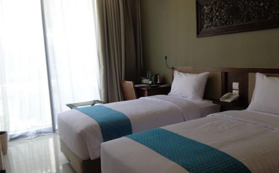 guest room twin bed di Terrace at Kuta