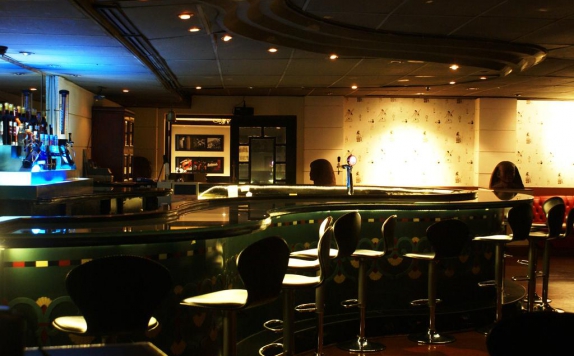 Bar di The Acacia Hotel & Resort