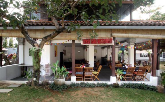 kafe di The Anaya Village Resort Bali