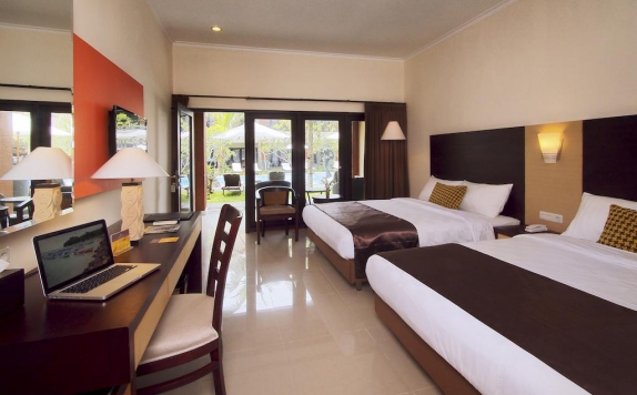 Tampilan Bedroom Hotel di The Arnawa Hotel