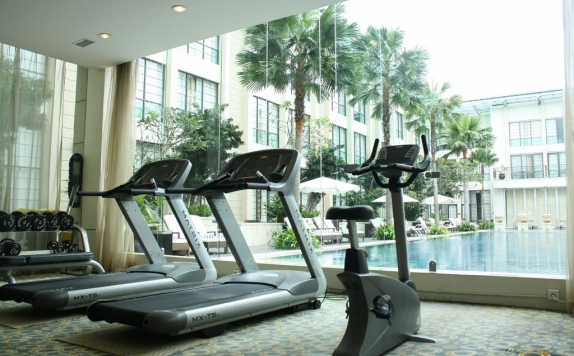 Gym di The Aryaduta Hotel Medan