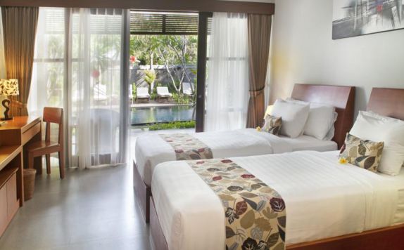 guest room twin bed di The Astari Villa