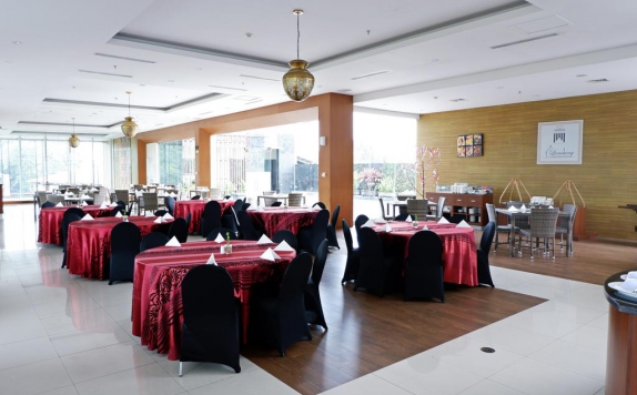 Restaurant di The Atrium Hotel and Resort Yogyakarta