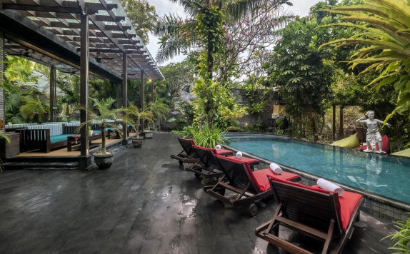 Swimming pool di The Bali Dream Villa and Resort Echo Beach Canggu