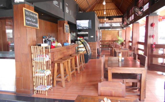 Restaurant di The Batu Belig Resort & Spa