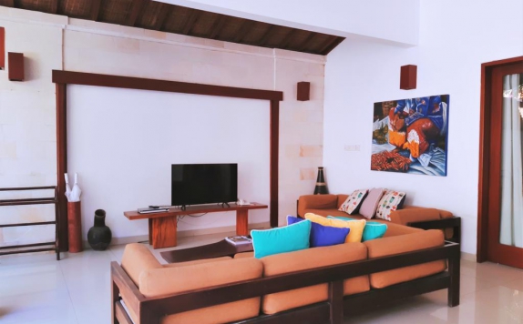 interior di The Beach House Resort Lombok