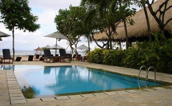 Swimming Pool di The Benoa Beach Front Villas & Spa