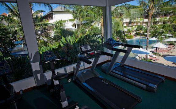 gym di The Breezes Bali Resort and Spa