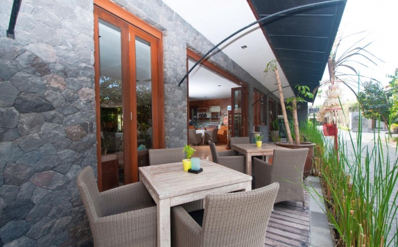 Tampilan Fasilitas Hotel di The Dipan Resort, Villas and Spa