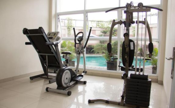 Fitnes Centre di The Eight Hotel Bandung