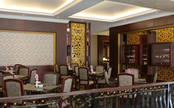 Restaurant di The Grantage Hotel & Sky Lounge BSD City Tangerang