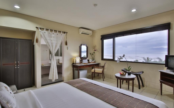 guest room di The Jayakarta Suite - Komodo Flores