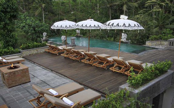 Swimming Pool di The Kayon Resort ubud Bali