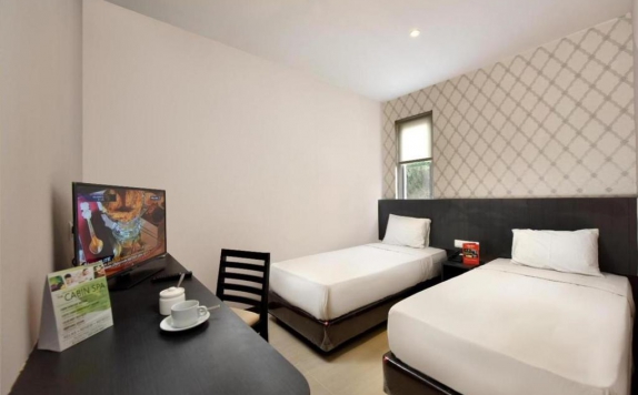Tampilan Bedroom Hotel di The KNO Kualanamu