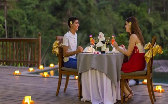 Romantic Dinner di The Lokha Ubud