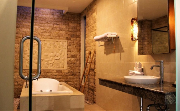 Tampilan Bathroom Hotel di The Nibbana Villas