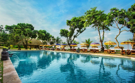 Swimming Pool di The Oberoi Bali