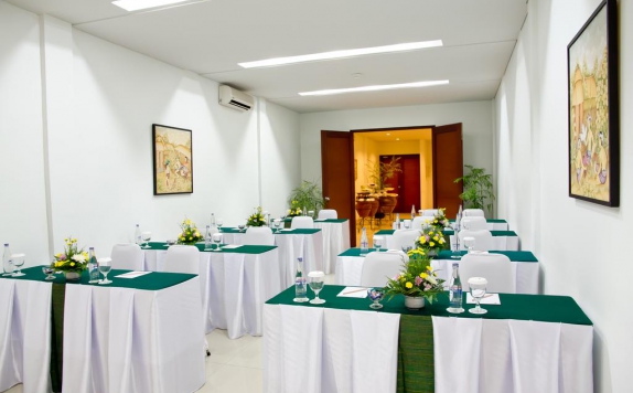 Meeting Room di The Rani Hotel