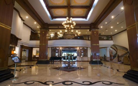Lobby di The Sunan Hotel