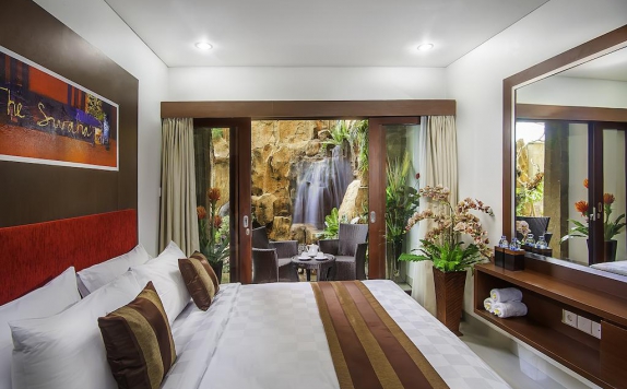 Guest room di The Swaha Hotel