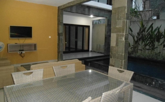 Tampilan Interior Hotel di The Ulun Kubu Villa